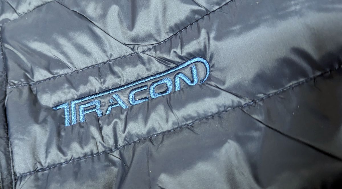 Tryck och brodyr till Tracon - Reklamhuset RINK